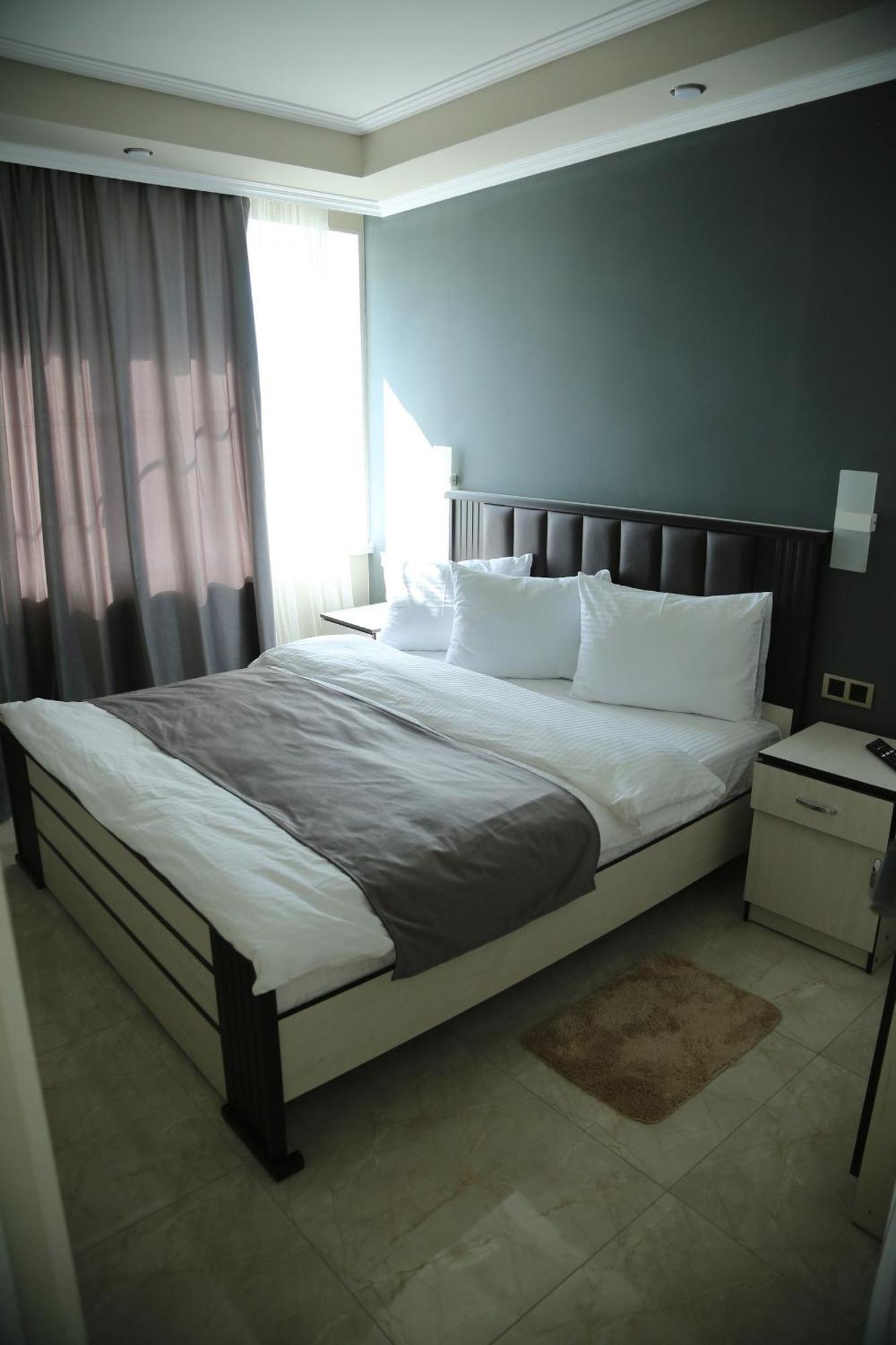 Vell Grey Hotel Martuni Εξωτερικό φωτογραφία