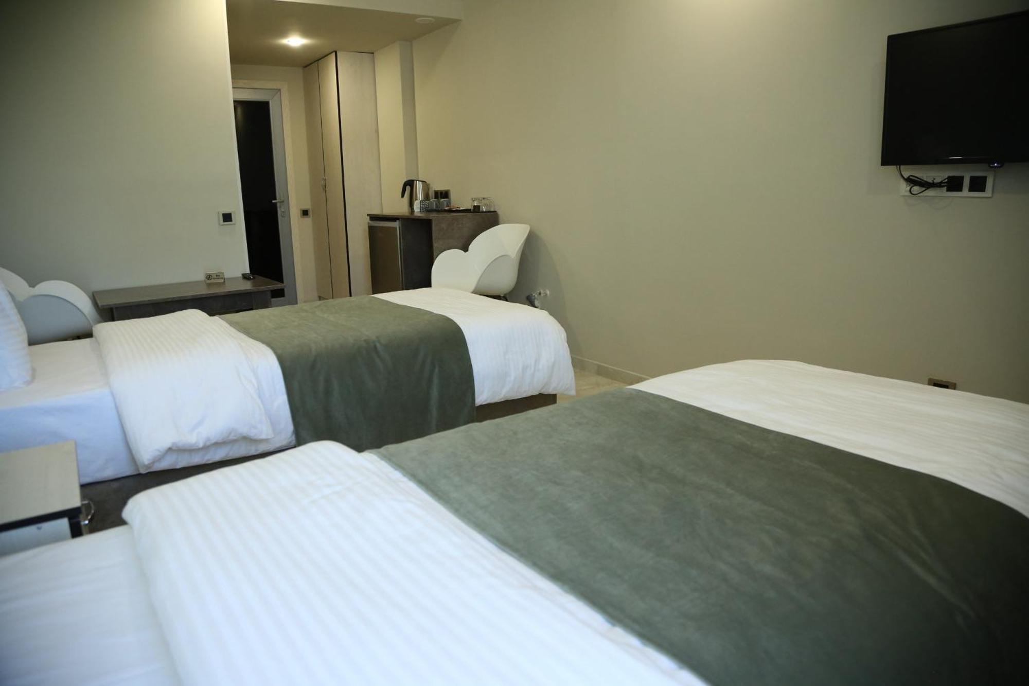 Vell Grey Hotel Martuni Εξωτερικό φωτογραφία