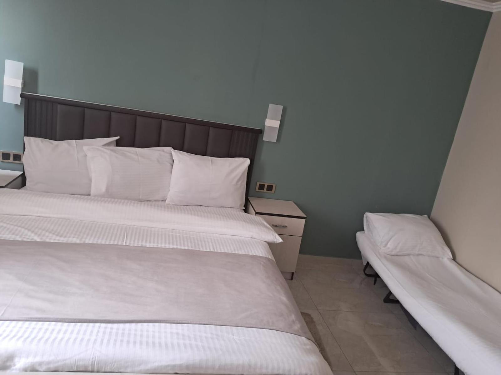 Vell Grey Hotel Martuni Εξωτερικό φωτογραφία